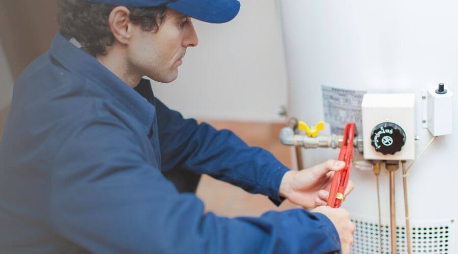 Professional Water heater repair in Steele, MO